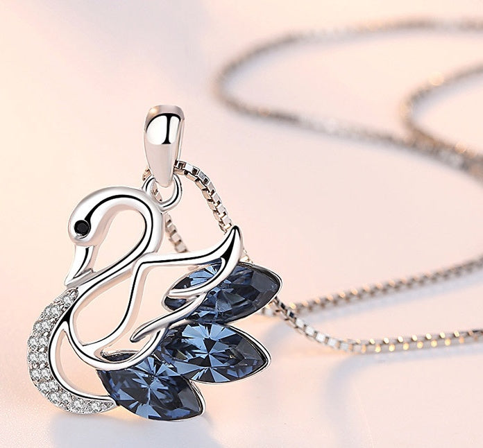 Glitter Swan Pendant necklace clavicle chain