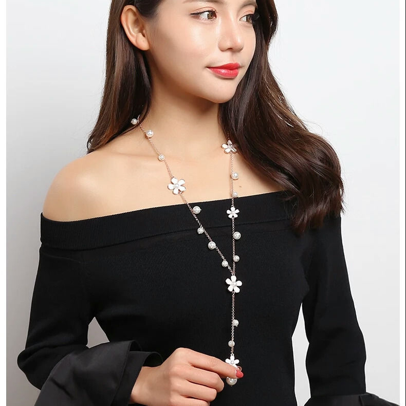 Korean style wild autumn and winter sweater chain