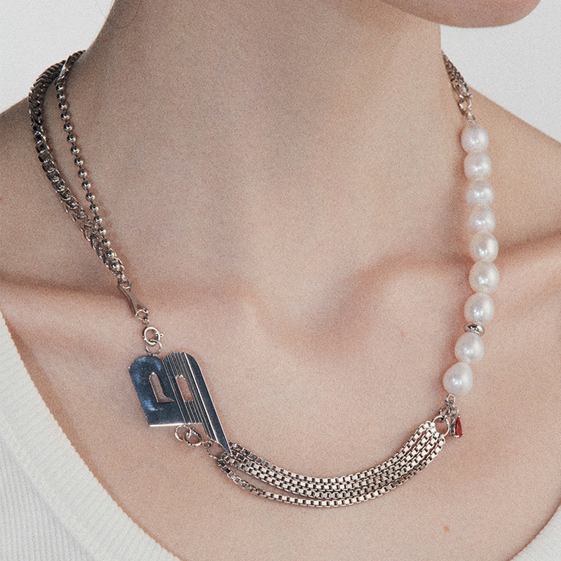 Necklace Female Niche Design Sense High-End Color-Fast Sweater Chain Autumn And Winter High-End Light Luxury Niche Necklace Necklace Europe And America