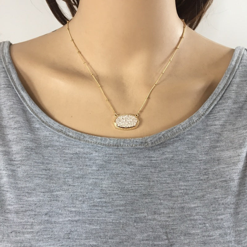 Colorful pendant necklace