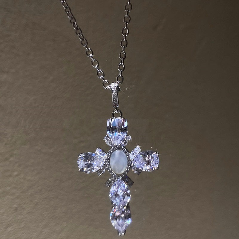 Temperament Versatile Diamond Cross Pendant Necklace Female