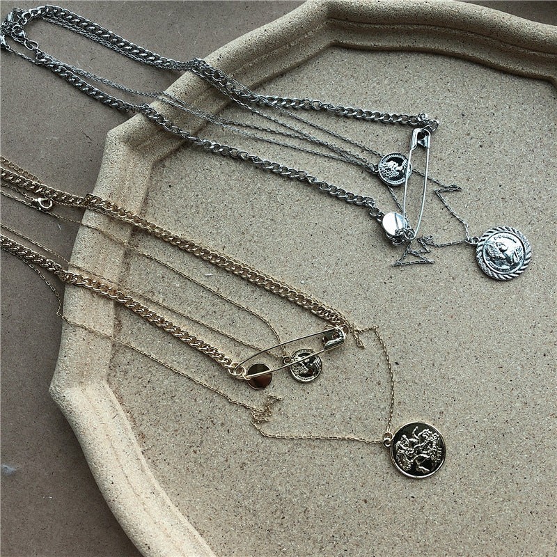 PUNK NECKLACE