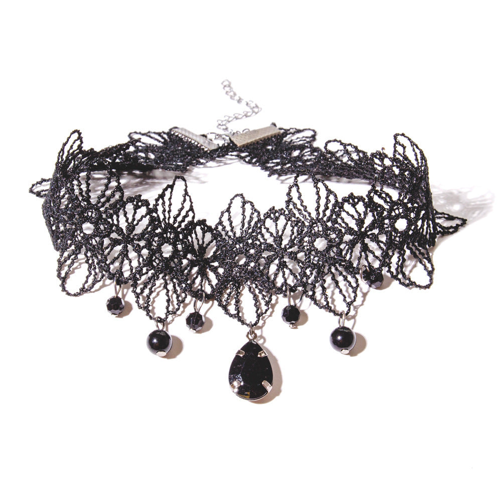 Lace necklace