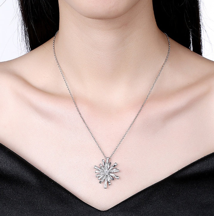 Christmas snowflake necklace