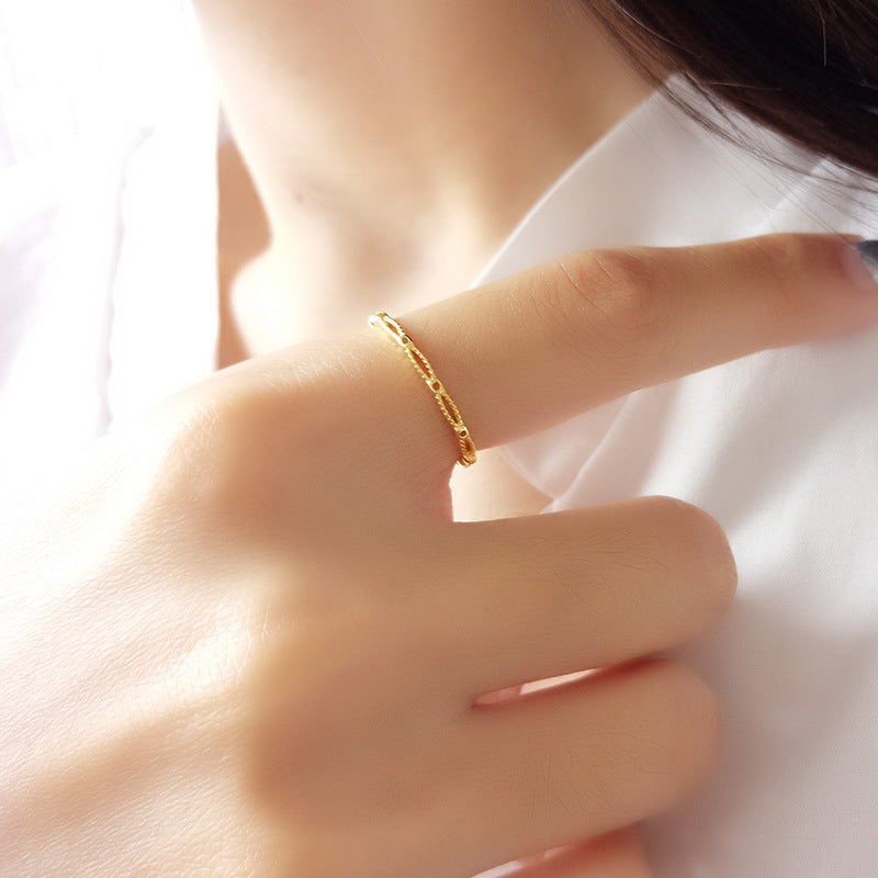 Adjustable hollow-out design Ring