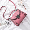 Chain shoulder bag