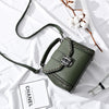 Chain shoulder bag