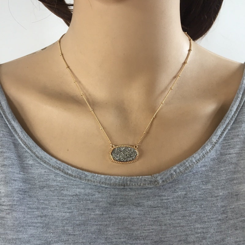 Colorful pendant necklace