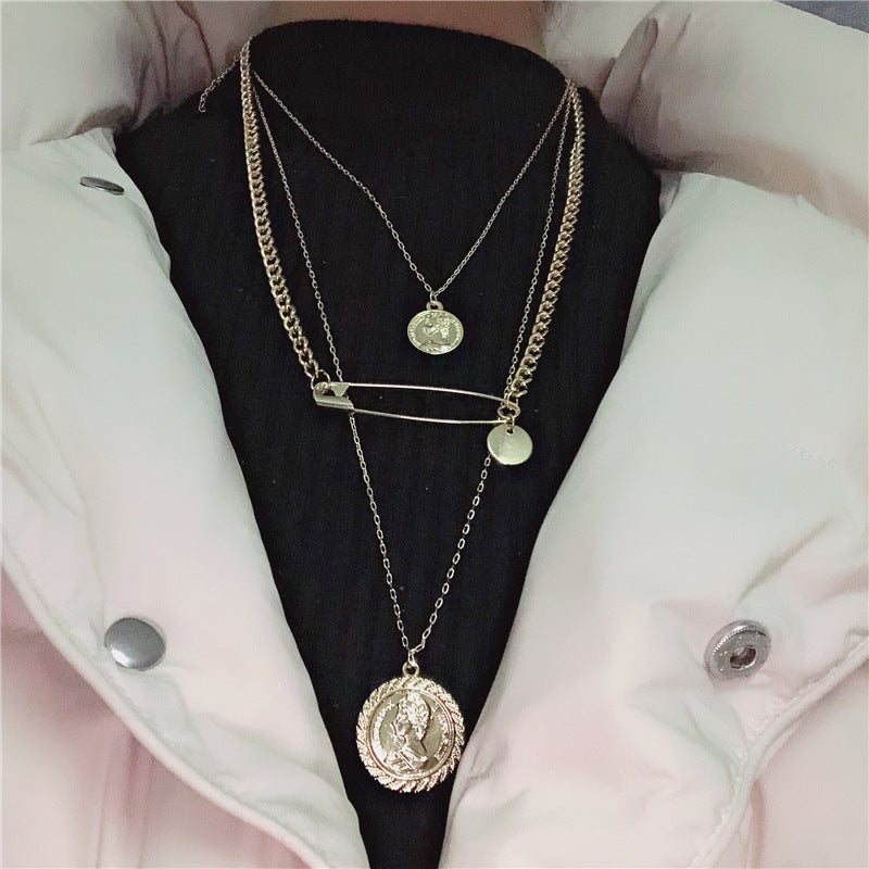 PUNK NECKLACE