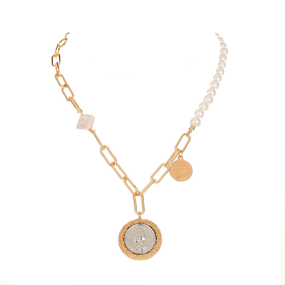 Round Brand Necklace With Pearl Stitching Necklace