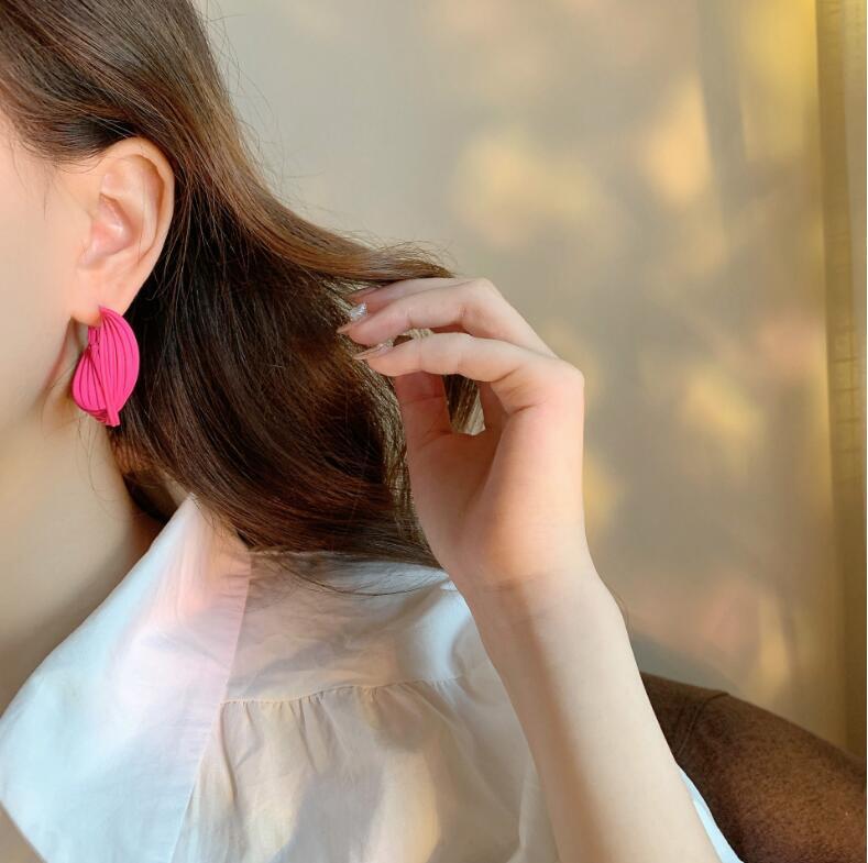 Fashion Personality Temperament Earring Female