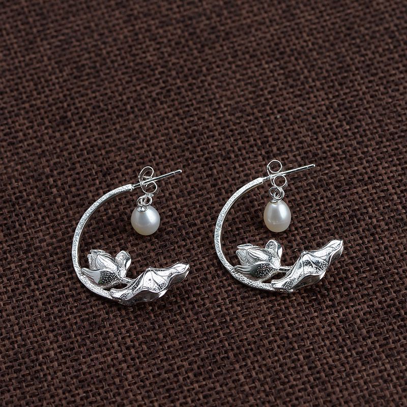 S925 Silver Brushed Lotus Pearl Earrings