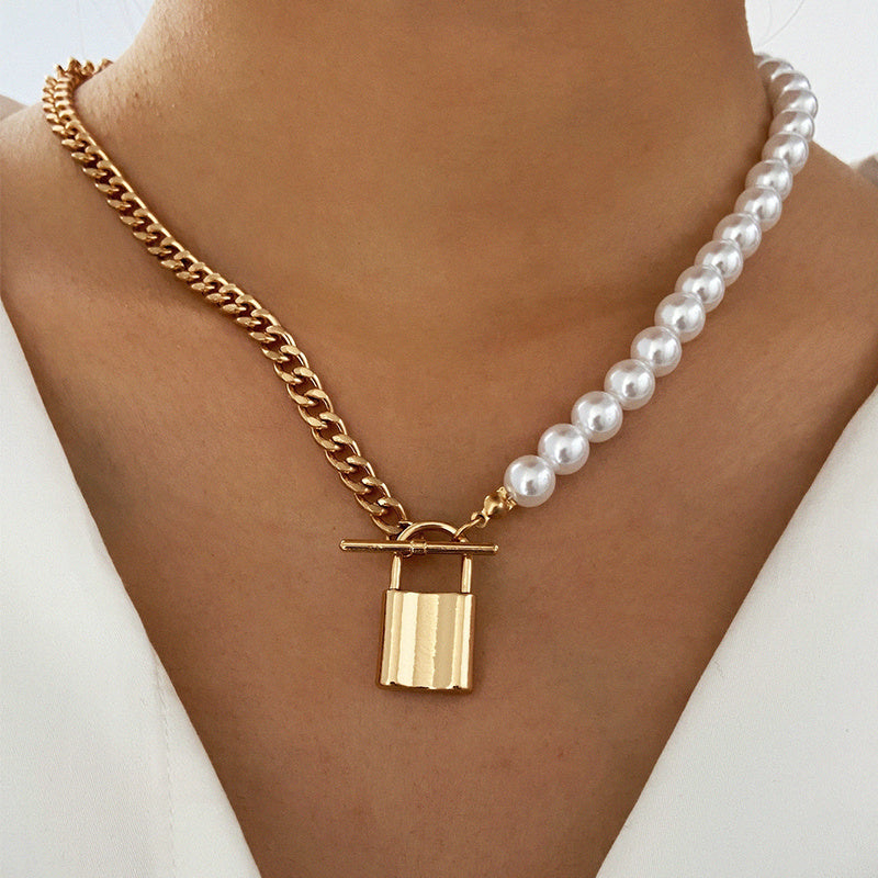 Multilayer Pearl Butterfly Necklace Multilayer Necklace Lady