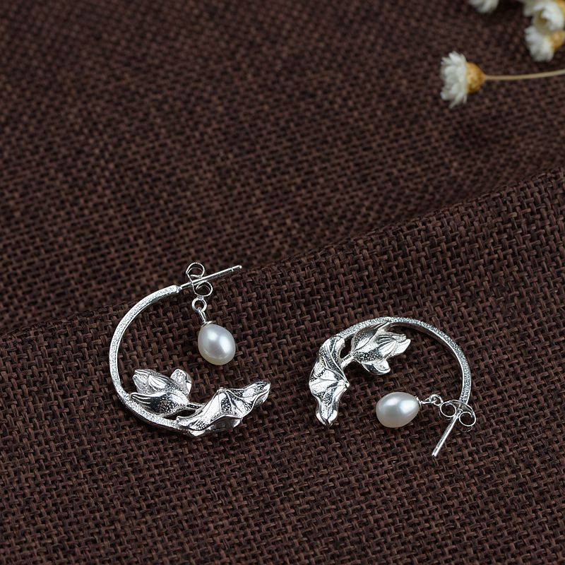 S925 Silver Brushed Lotus Pearl Earrings