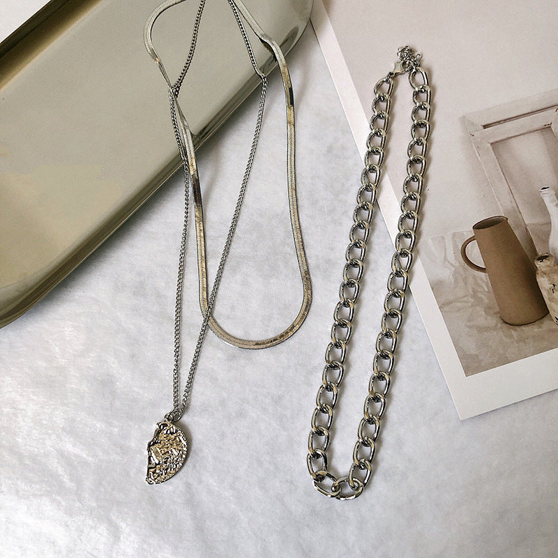 Snake Bone Necklace Personality Wild Necklace Fashionable Hee