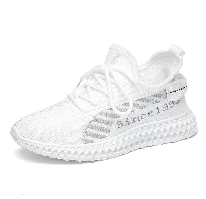 Women's sports shoes