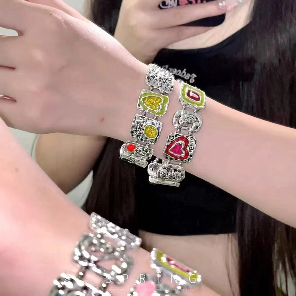 Embossed Color Enamel Bracelet Hot Girl