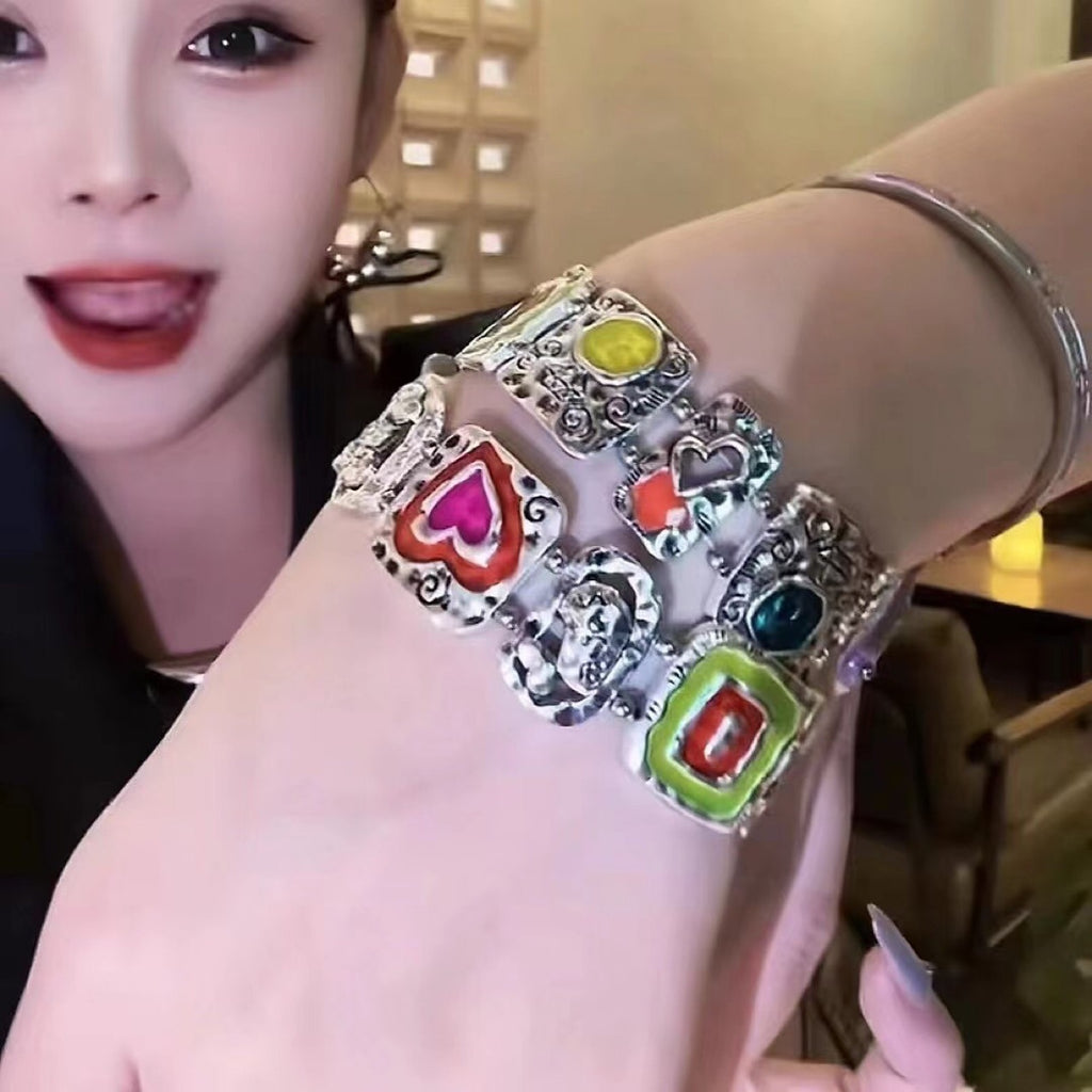 Embossed Color Enamel Bracelet Hot Girl